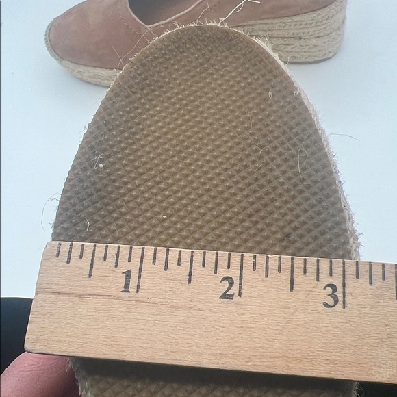 Bettye Muller Concept Reese Beige Leather Espadrille Wedge Shoes 8M - Picture 5 of 7